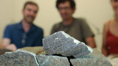 Descoberta arqueológica em Foz Côa está a intrigar os especialistas - TVI