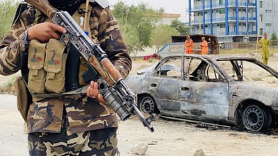 Cabul: explosão junto a mesquita faz várias vitimas - TVI