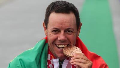 Paralímpicos: canoísta Norberto Mourão conquista medalha de bronze - TVI