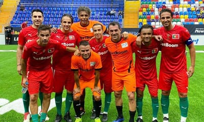 A fotografia que enche os adeptos do Benfica de saudades - TVI