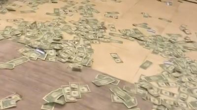 Strippers, dinheiro e preservativos no chão: assim acabou uma festa privada entre jogadores de NBA - TVI