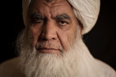 Talibãs vão fazer regressar as execuções e amputações - TVI