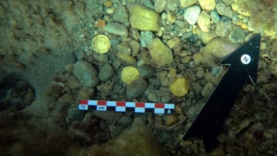 Mergulhadores espanhóis descobrem uma das maiores coleções de moedas romanas da Europa - TVI
