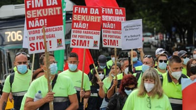 Trabalhadores da Saint-Gobain criticam Governo e prometem intensificar luta - TVI