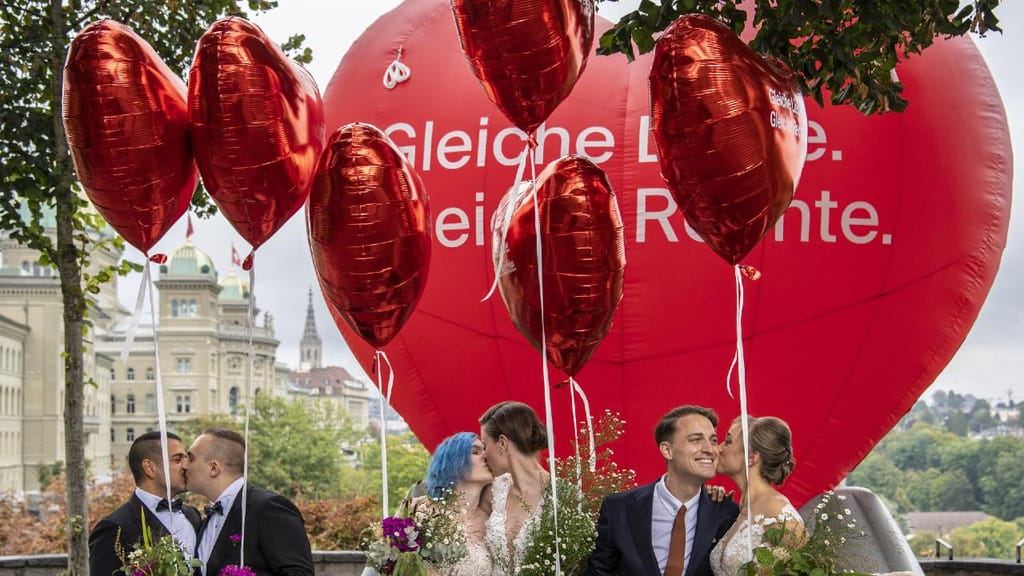 Ensaio de casamentos entre todos os sexos na Suíça