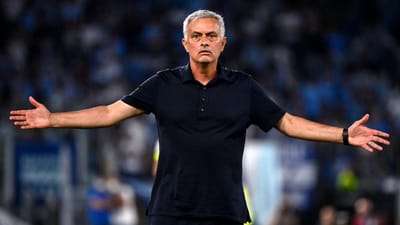 Mourinho: «A equipa que merecia ganhar acabou por perder» - TVI