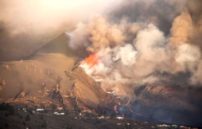 Lava do vulcão Cumbre Vieja já atingiu 595 hectares da ilha de La Palma - TVI