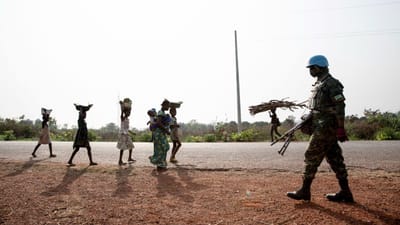 Capacete azul das Nações Unidas morto em explosão no Mali - TVI