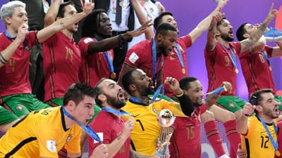 Futsal: dez nomes juntam título de campeão do mundo ao da Europa - TVI