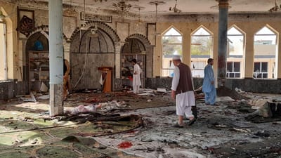 Explosão em mesquita no Afeganistão faz mais de 100 vítimas - TVI