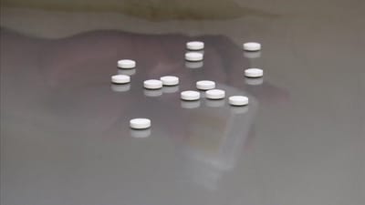 Uma aspirina por dia previne ataques cardíacos? Cientistas têm uma resposta nova - TVI