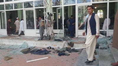 Explosão em mesquita no Afeganistão faz pelo menos 32 mortos e 69 feridos - TVI