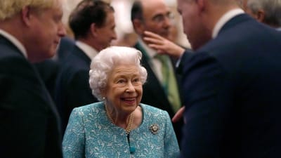 O que se sabe sobre a saúde da rainha Isabel II - TVI