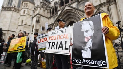 Tribunal autoriza Assange a recorrer da extradição para os EUA - TVI