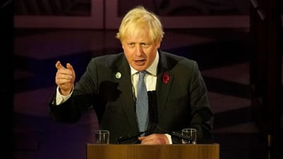 Boris Johnson incentiva britânicos a marcarem rapidamente terceira dose contra covid-19 - TVI