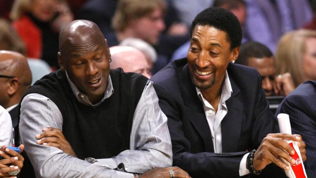 Michael Jordan e Scottie Pippen em 2011 (AP)