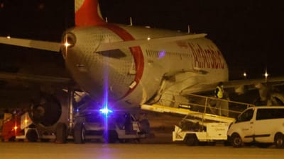 Polícia investiga se passageiro que obrigou a aterragem de avião provocou momento para ficar em Espanha - TVI