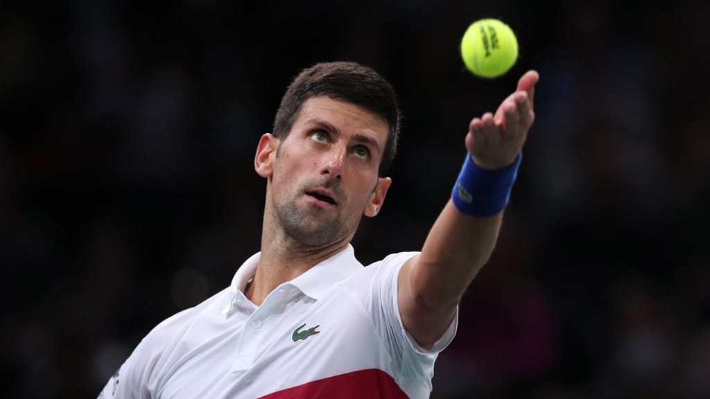 Novak Djokovic na final do Masters 1.000 de Pari (Christophe Petit Tesson/EPA)