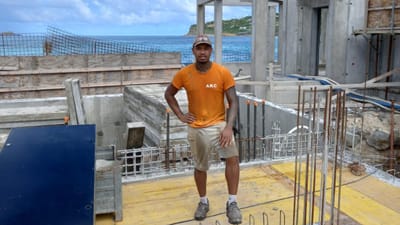 Tiago Targino: a vida como carpinteiro de cofragem nas Caraíbas - TVI
