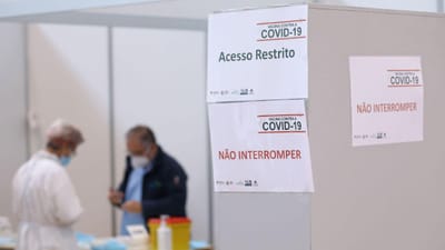Portugal com 38 casos da sublinhagem da variante Delta que preocupa Reino Unido - TVI