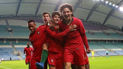 Sub-17: Portugal segue em frente no apuramento para o Europeu - TVI