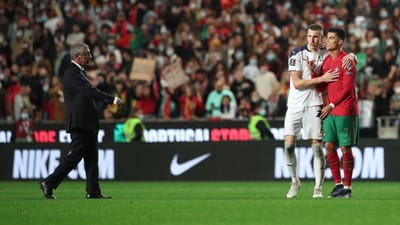 Fernando Santos revela palavras de Ronaldo após Portugal-Sérvia - TVI