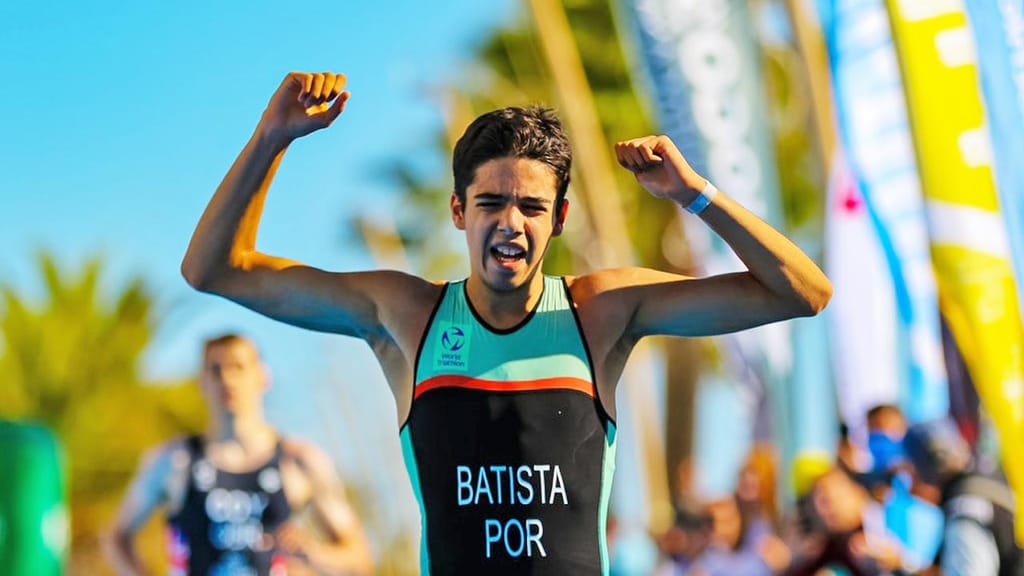 João Nuno Batista foi vice-campeão mundial júnior na Quarteira, no início de novembro (World Triathlon)