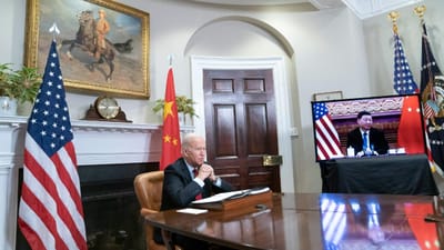 Xi Jinping avisa Biden para “não brincar com o fogo” na questão de Taiwan - TVI