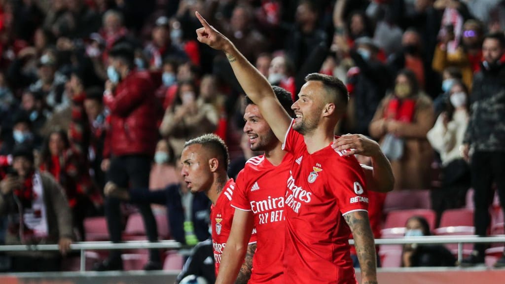 6.º: Benfica, 40