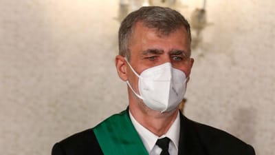 Gouveia e Melo censura "ataque selvático, desproporcional e despropositado" a Fábio Guerra em discurso aos Fuzileiros - TVI