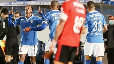 II Liga: Feirense vence Mafra e chega ao topo da classificação - TVI