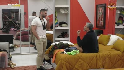 Nuno confronta Leandro - Big Brother