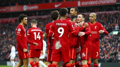Premier League: Liverpool vence e tira segundo lugar ao Chelsea - TVI
