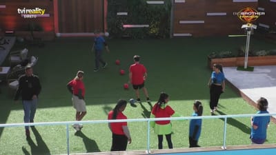 Jardel começa treino de futebol na casa - Big Brother