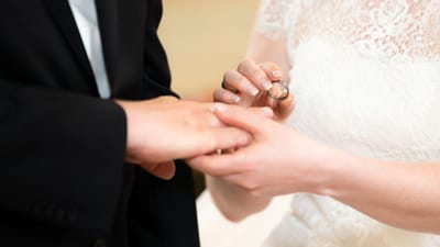 Casamentos aumentaram 27,2% no ano passado em Portugal - TVI