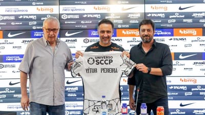 Presidente do Corinthians anuncia saída de Vítor Pereira - TVI