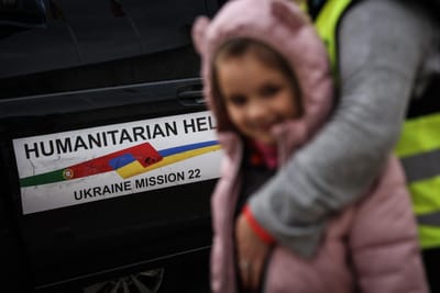Camiões com donativos, autocarros com refugiados e refeições. Câmaras já gastaram mais de 700 mil euros para ajudar a Ucrânia - TVI