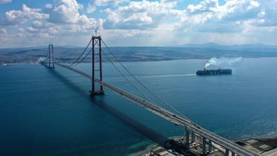 Nova ponte liga a Europa à Ásia em seis minutos - TVI