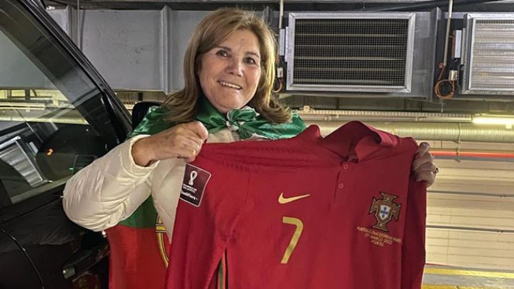 Dolores Aveiro apoiou Portugal no Dragão (Instagram)