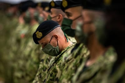 Militar dos comandos internado está a “evoluir favoravelmente”, confirma Exército - TVI