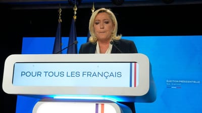 Marine Le Pen: "Esta derrota sinto-a como uma forma de esperança. Somos um contra-poder forte" - TVI