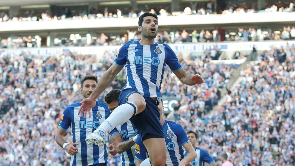 Mehdi Taremi fez o 2-0 no FC Porto-Vizela