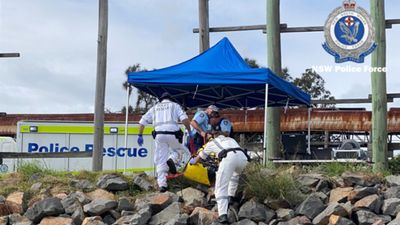 Mistério na Austrália: 50 quilos de cocaína encontrados junto a corpo de mergulhador que ninguém sabe quem é - TVI