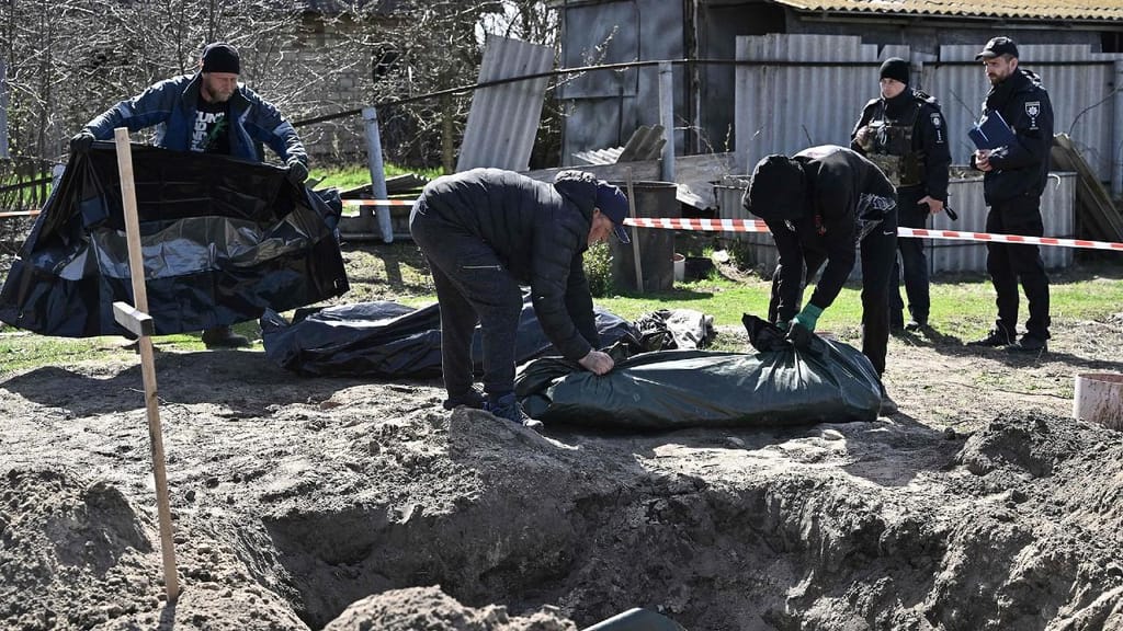 Cadáveres na Ucrânia. Genya Savilov/AFP/Getty Images
