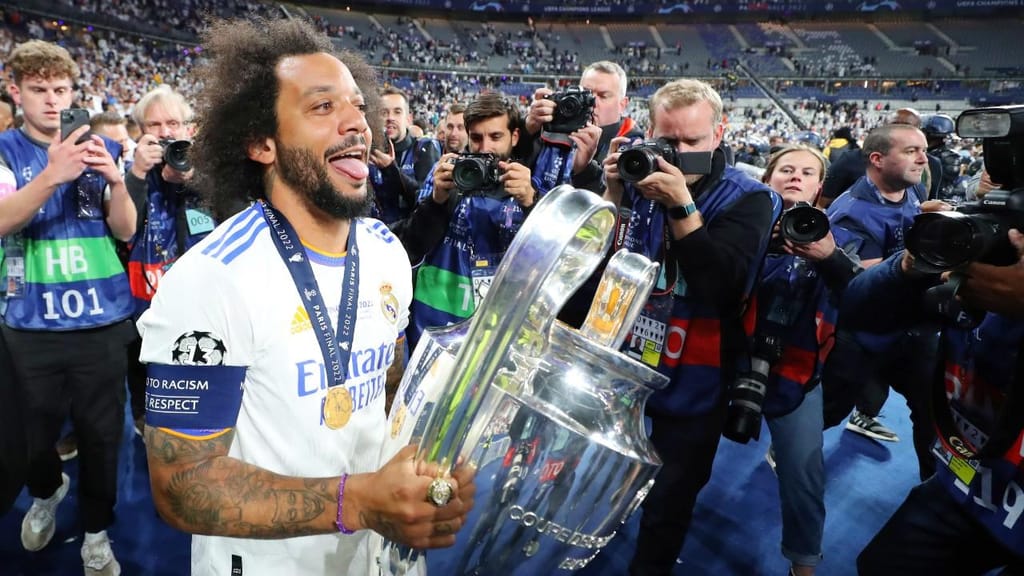 Marcelo com o troféu da Champions
