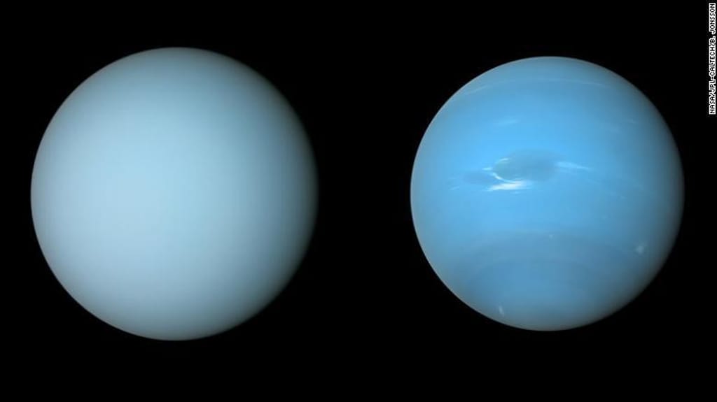 A Voyager 2 da NASA obteve estas imagens de Urano (à esquerda) e de Neptuno (à direita) quando sobrevoou os planetas na década de 1980