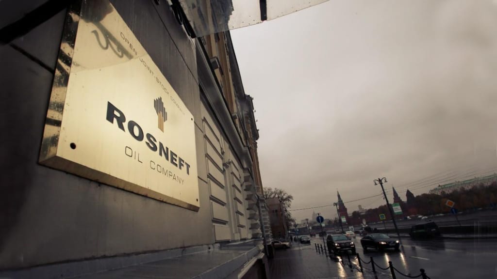 Sede petrolífera Rosneft, Moscovo (Foto: Mikhail Metzel/Associated Press)