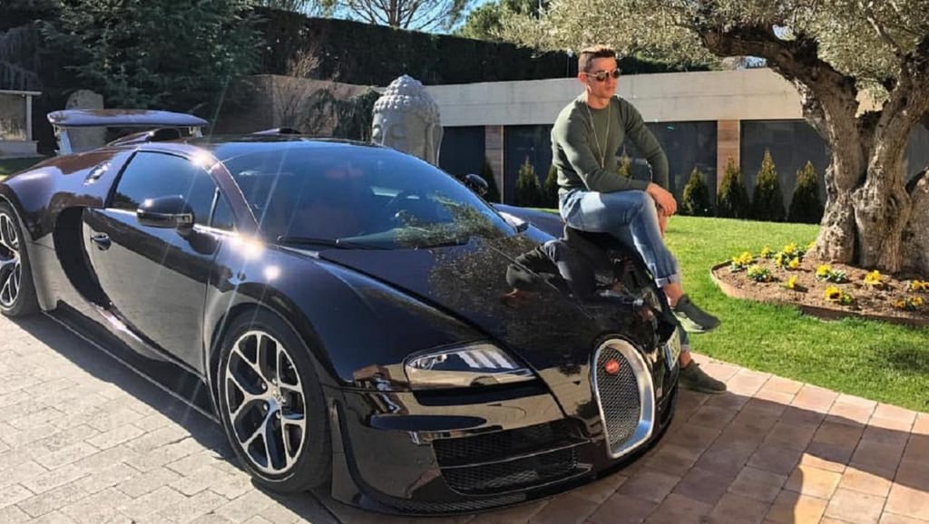 Ronaldo e um Bugatti Veyron