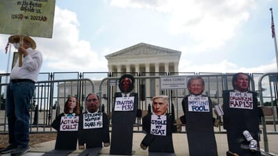 Supremo Tribunal dos Estados Unidos reverte decisão que dava às mulheres o direito ao aborto - TVI
