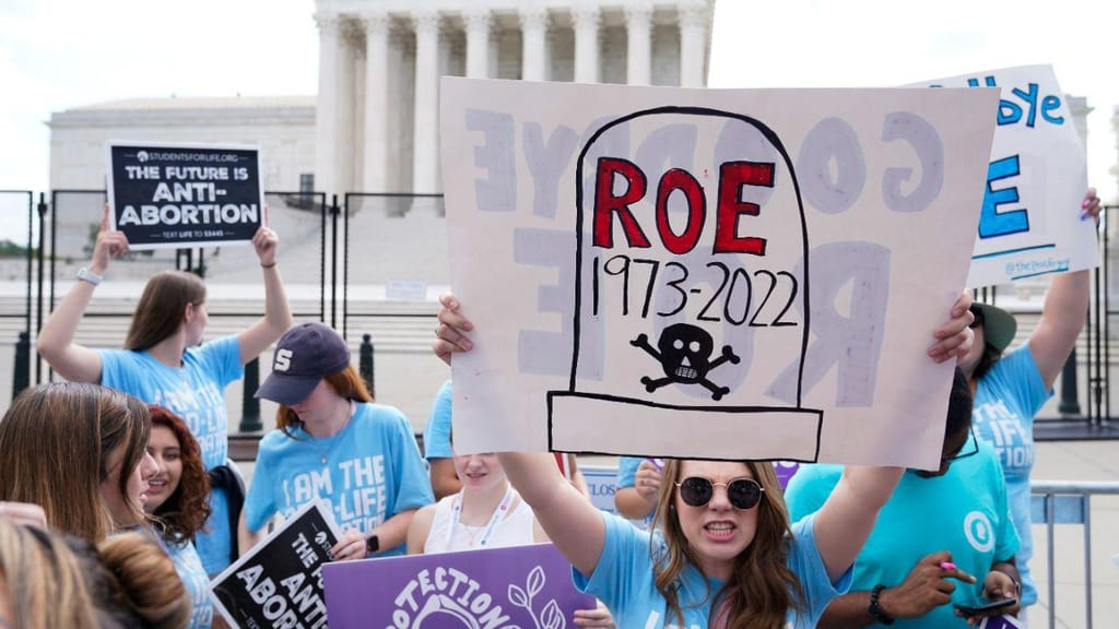 Protestos contra e a favor do aborto nos Estados Unidos (AP)
